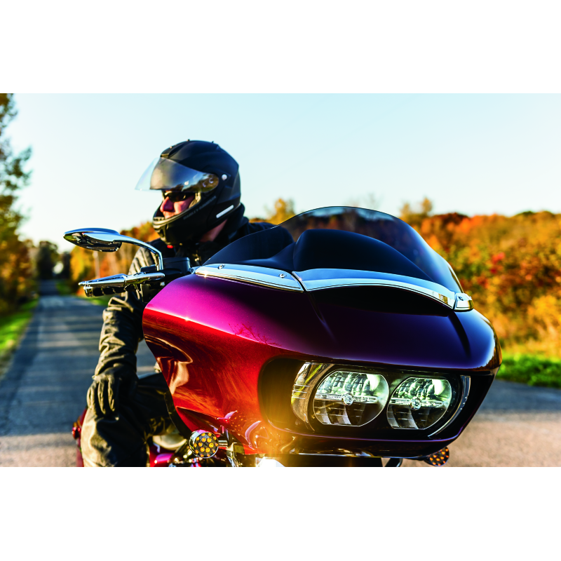 Kuryakyn Windshield Side Trims Chrome