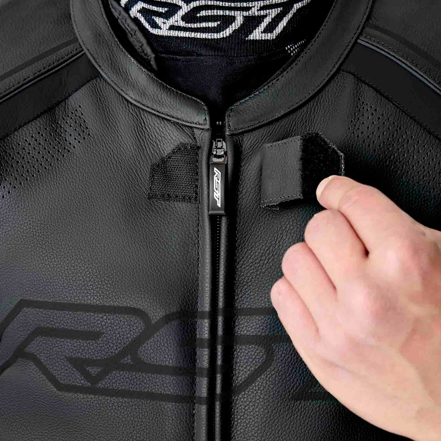 S1 D3o Suit Black Leather 4x