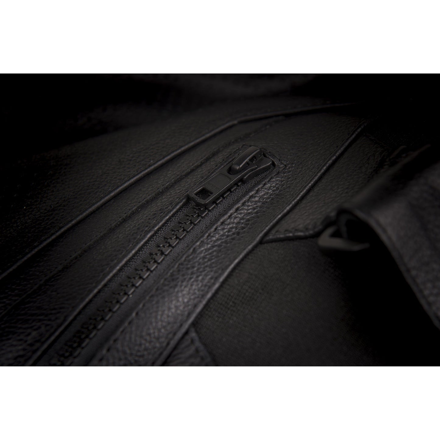 Blockade Vest Black 4x