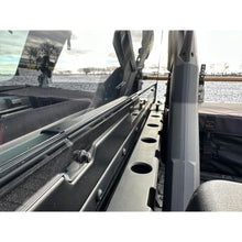 Rear Windshield Panel Pol