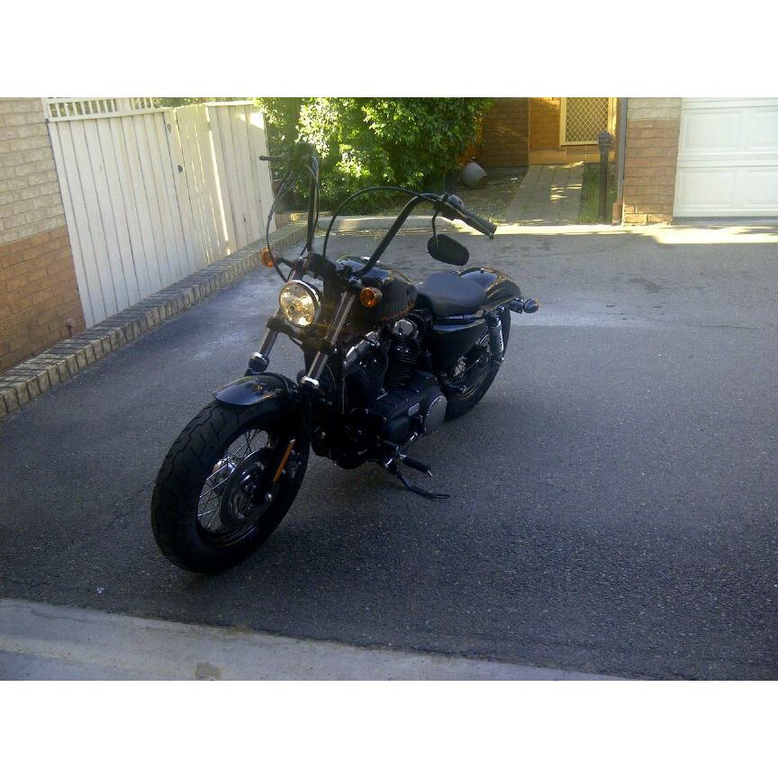 Narrow 16" Apehangers 1" Black