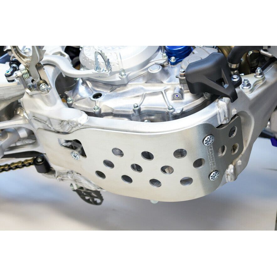 
                      
                        Skid Plate Yam
                      
                    