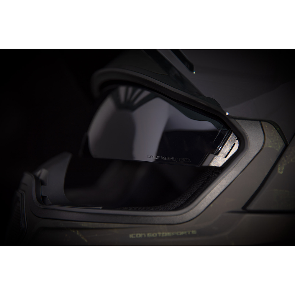 
                      
                        ICON Airflite* Helmet - Demo - MIPS? - Black - Small 0101-14123
                      
                    