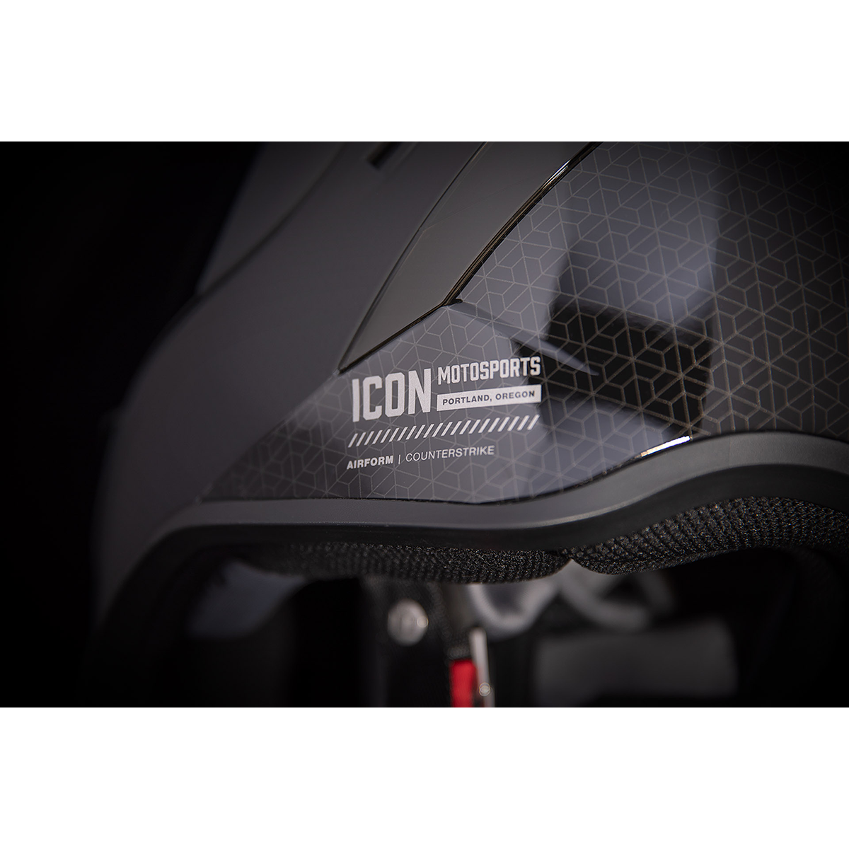 ICON Airform* Helmet - Counterstrike - MIPS? - Black - Small 0101-14137