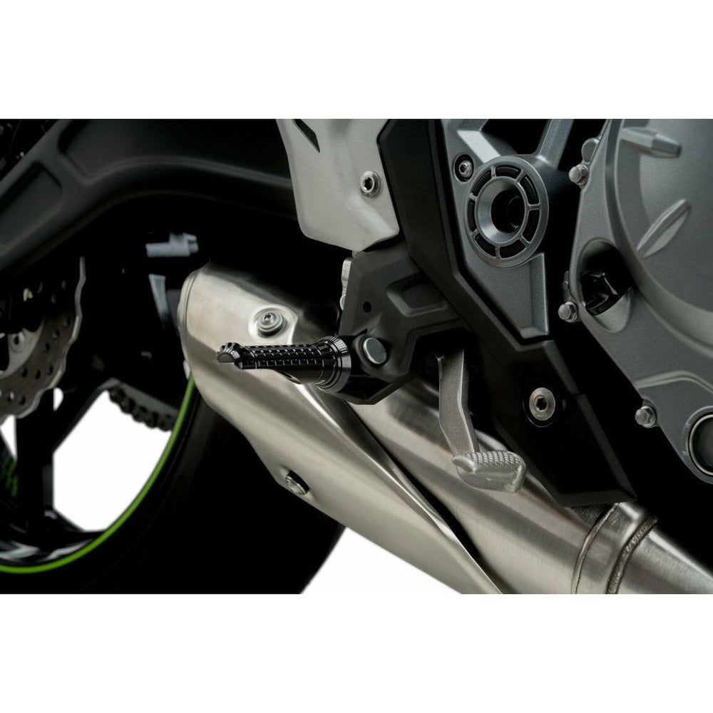 Footpegs R Fighter Black