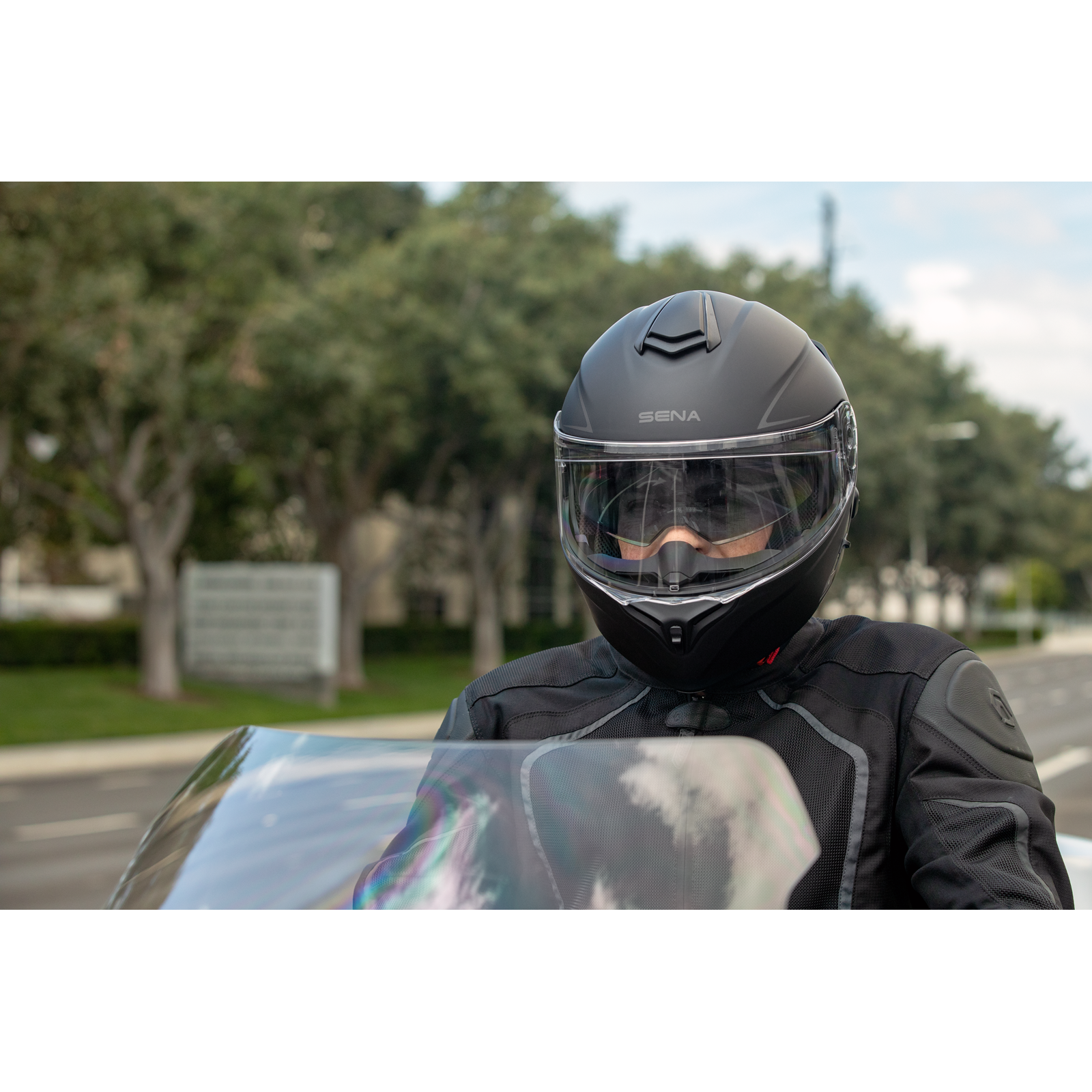 SENA Outrush R Helmet - Black - XL OUTRUSHR-MB0XL3