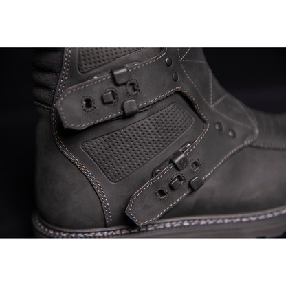 ICON Elsinore 2* CE Boots - Black - Size 10.5 3403-1214