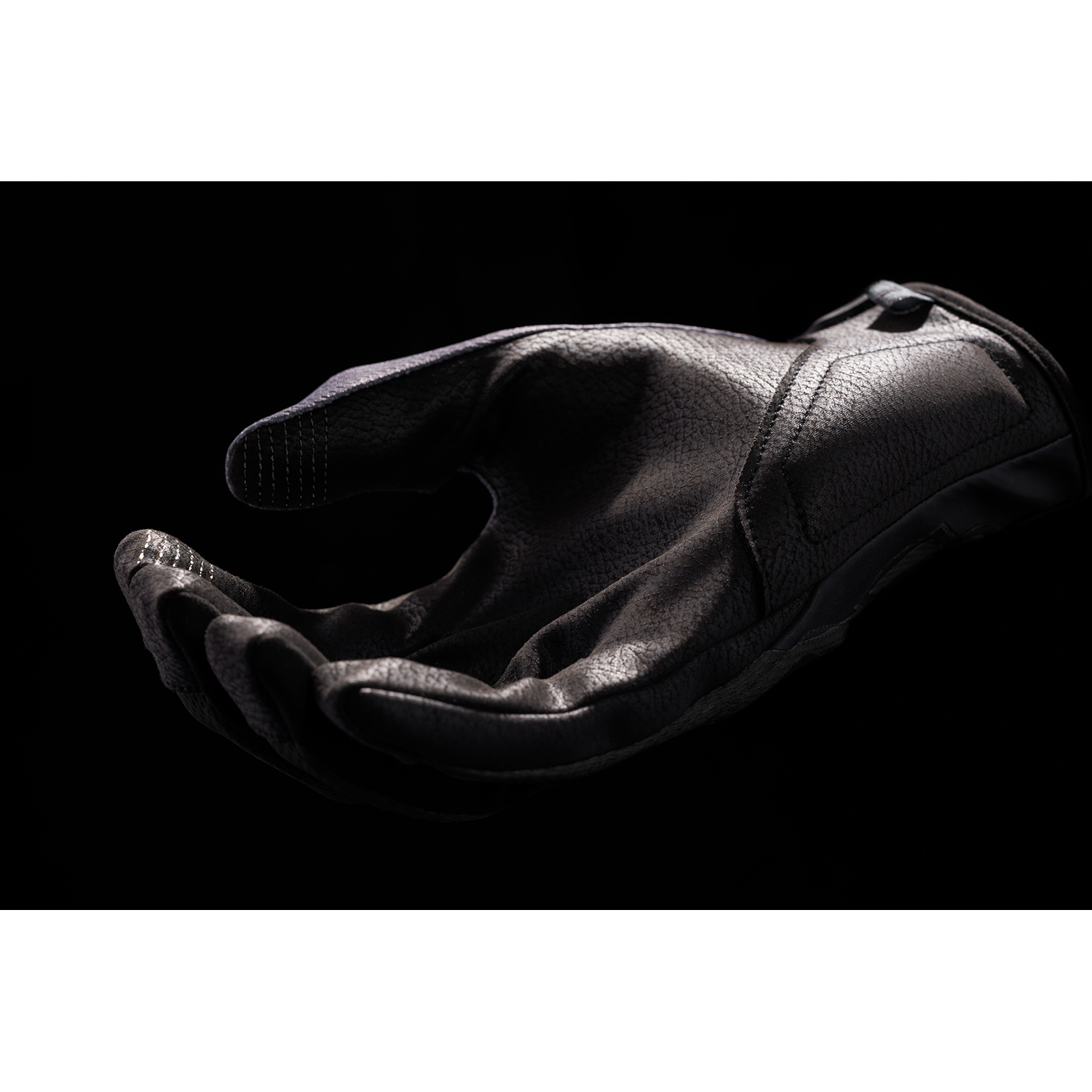 ICON Hooligan* Insulated Gloves - Black - Small 3301-4487