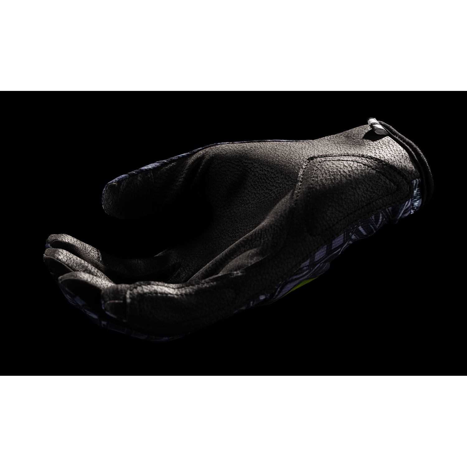 ICON Hooligan Outbreak* Gloves - Green - Small 3301-4653