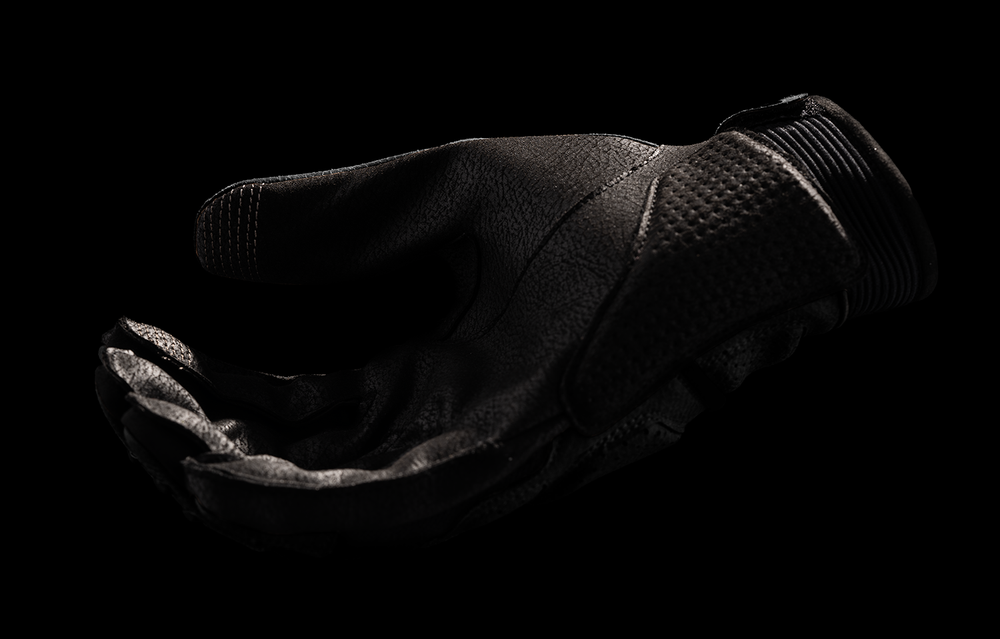 
                      
                        ICON Women's Superduty3* Gloves - Black - Large 3302-0921
                      
                    
