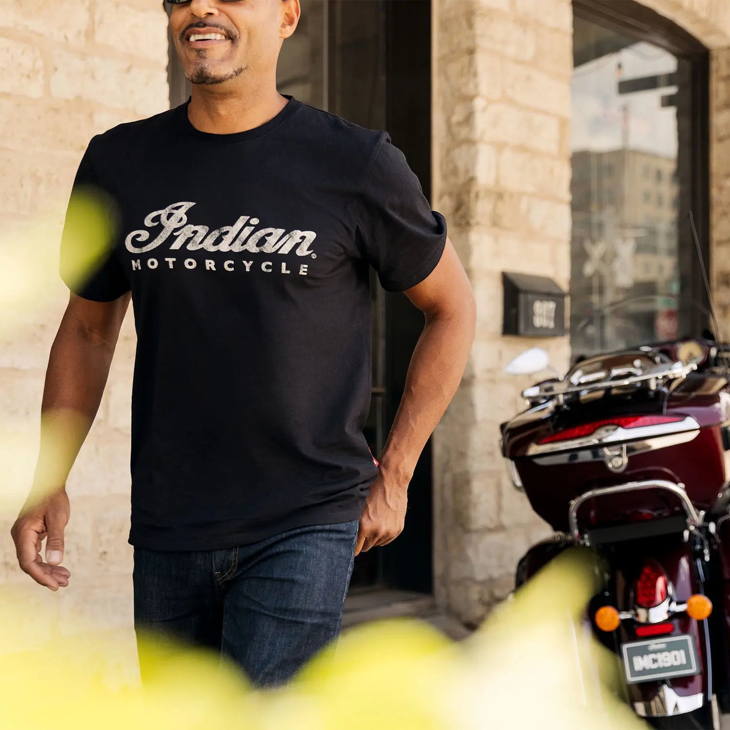 Indian Motorcycle Men's Script Logo T-Shirt, Black XL 2861933