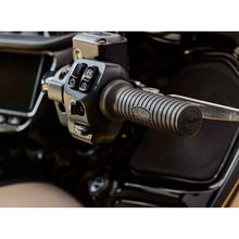 10-Setting Heated Handlebar Grips in Black, Pair - 2890218