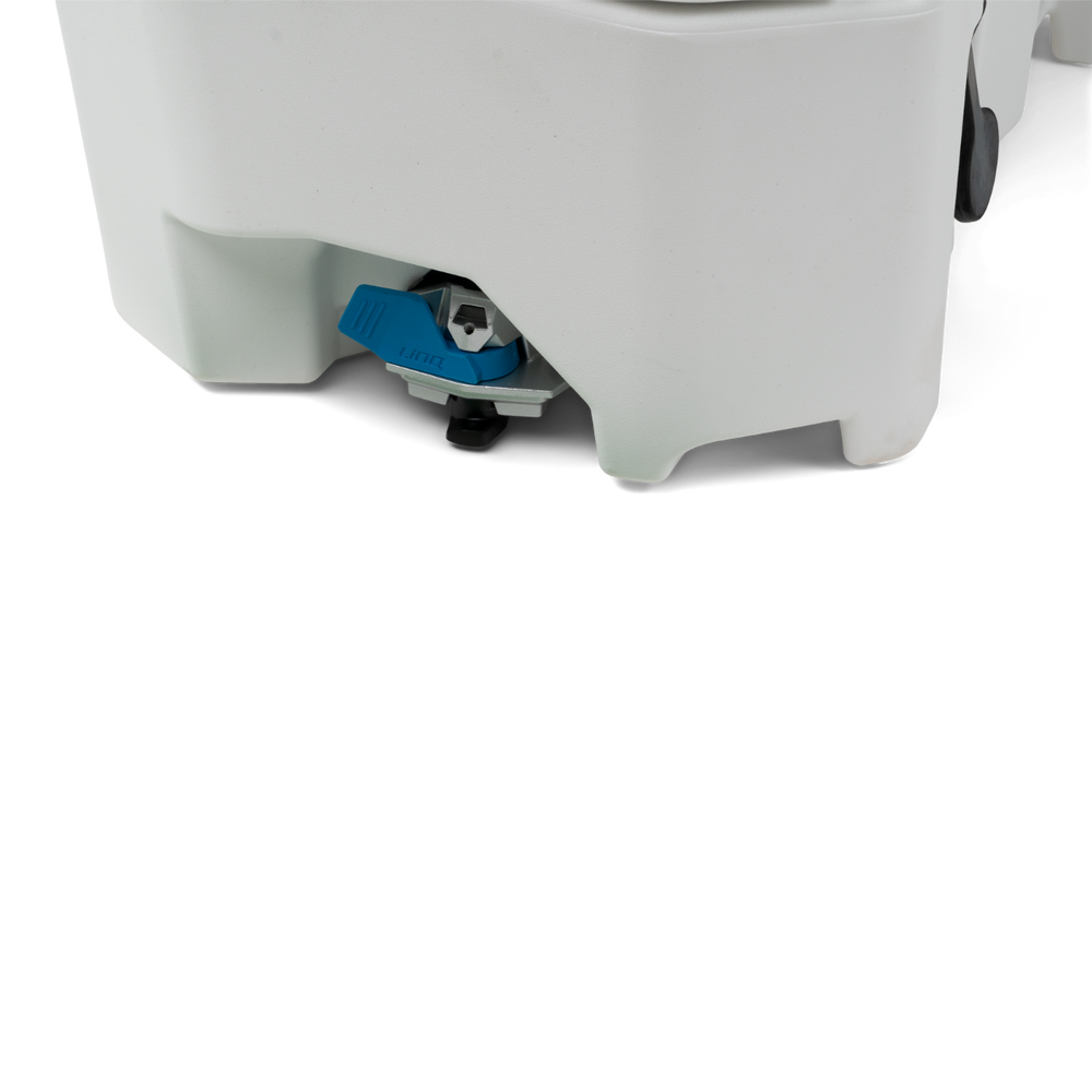 
                      
                        LinQ 4.2 US Gal (16 L) Cooler - 295100698
                      
                    