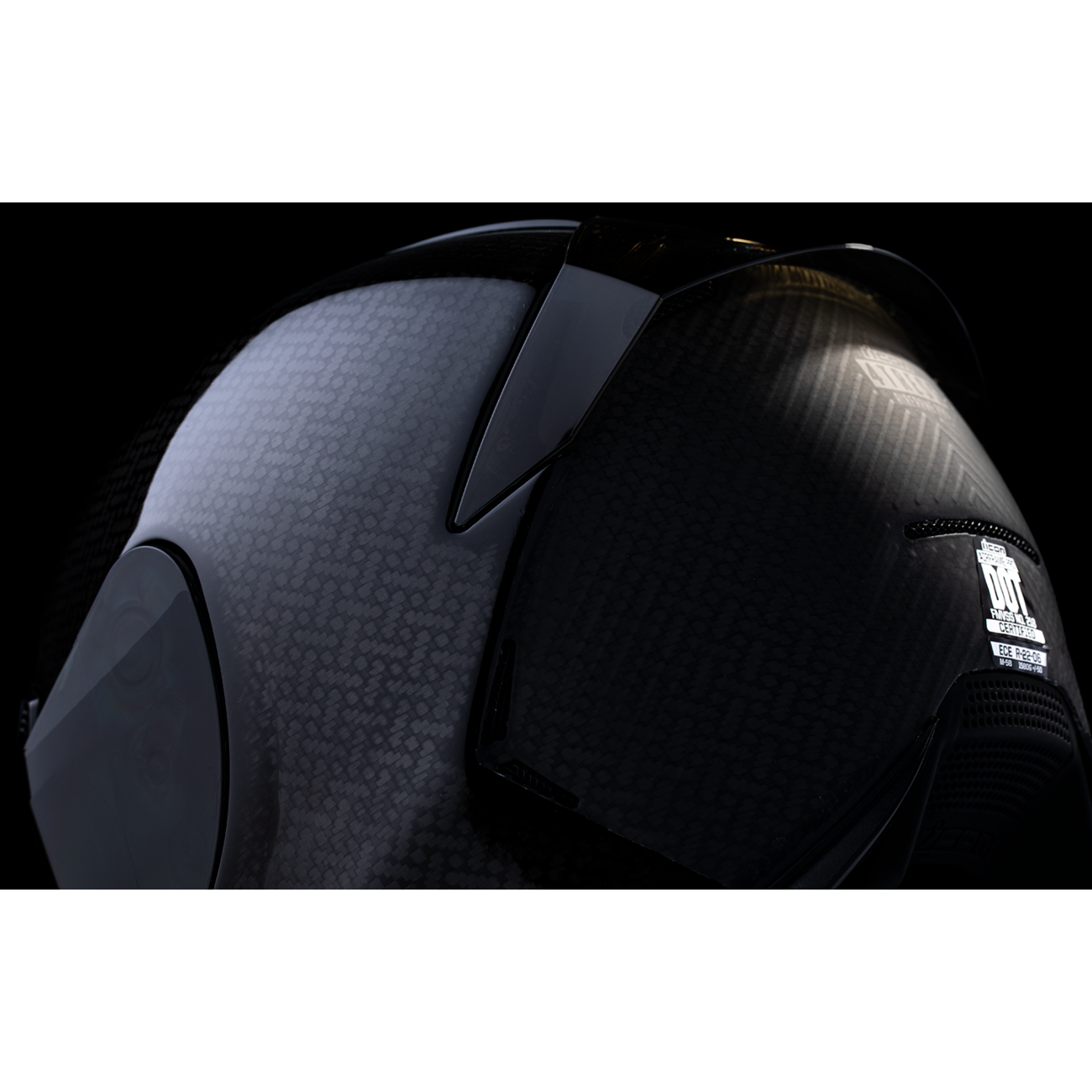 ICON Airframe Pro* Helmet - Carbon 4Tress - Black - Medium 0101-16654