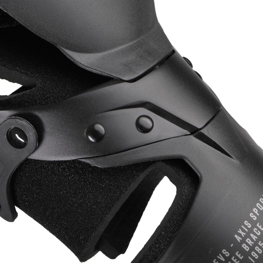 
                      
                        Axis Sport Knee Brace Pair Black/Black/Grey Sm
                      
                    