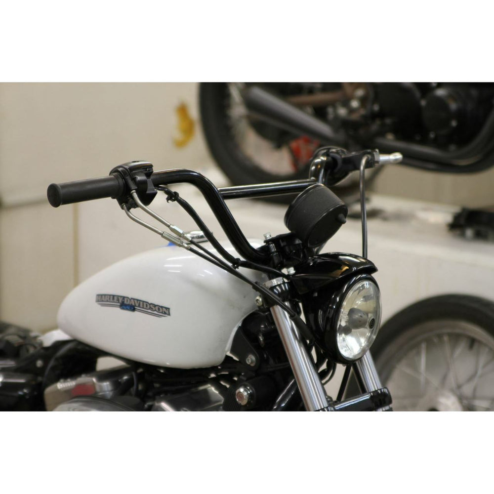 
                      
                        Scrambler Bar 1" Black
                      
                    