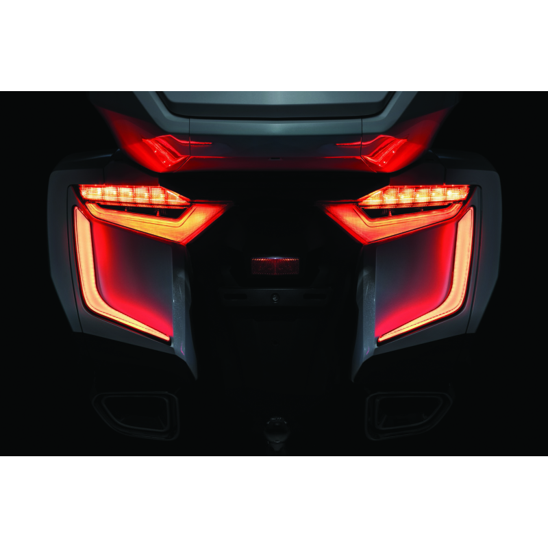 Kuryakyn Omni L.E.D. Rear Bag Accents 18 and up GL1800