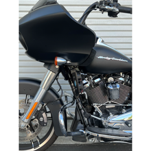 Oil Cooler M8 Touring `17 23 (Chopped Guard)