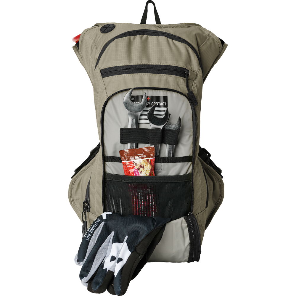 
                      
                        Outlander Moto 9l Hydo Pack Sand
                      
                    