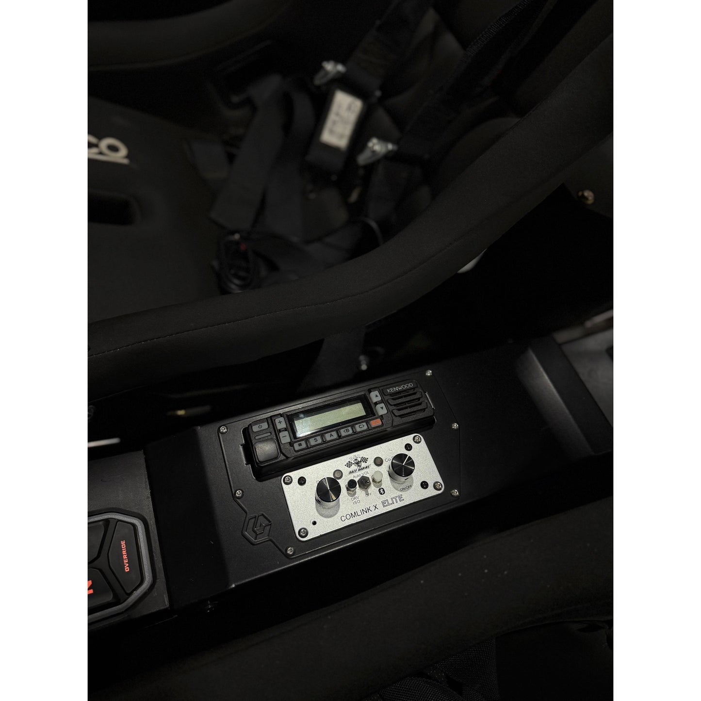 MAVERICK R RADIO MOUNT