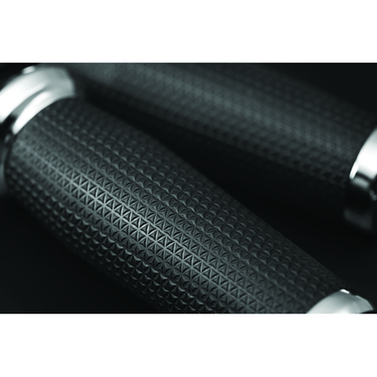 Kuryakyn Thresher Grips 18-Up Indian Models Chrome