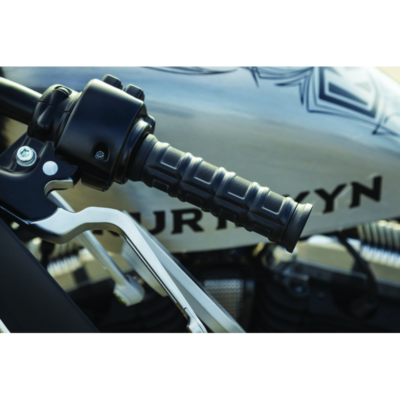 Kuryakyn Dillinger Grips Dual Cable Satin Black
