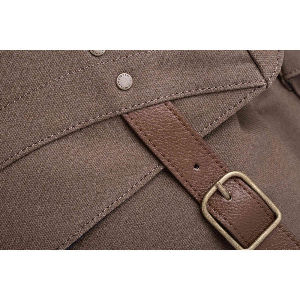 
                      
                        Indian Motorcycle Waxed Cotton Messenger Bag, Olive - one size
                      
                    
