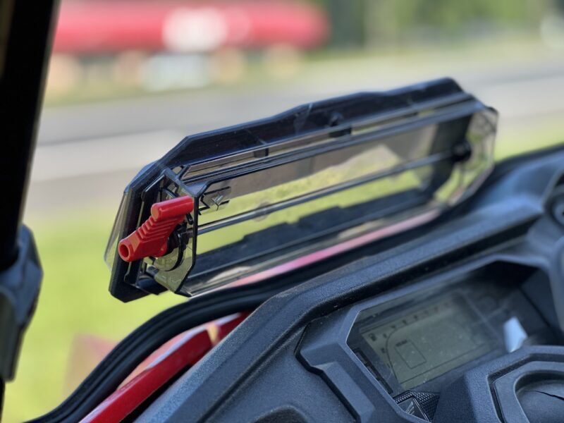 Versa Vent Windshield Hon Pioneer 1000