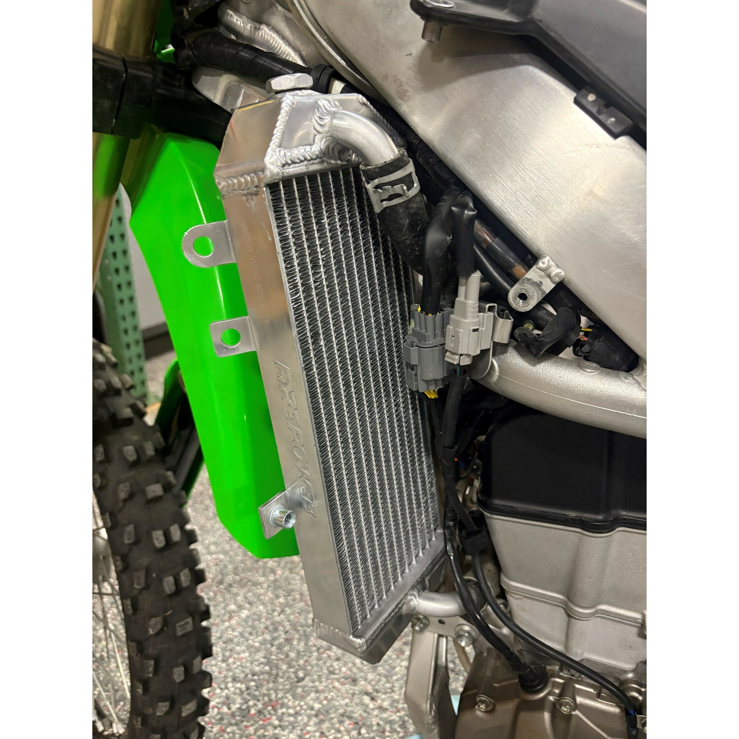 Radiator Left Kaw
