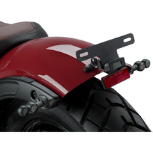 License Support `18 25 Scout Bobber