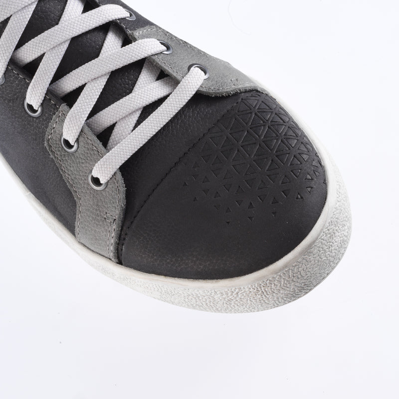 
                      
                        Gaerne G.Letur Aquatech Boot Black/Grey Size - 10
                      
                    