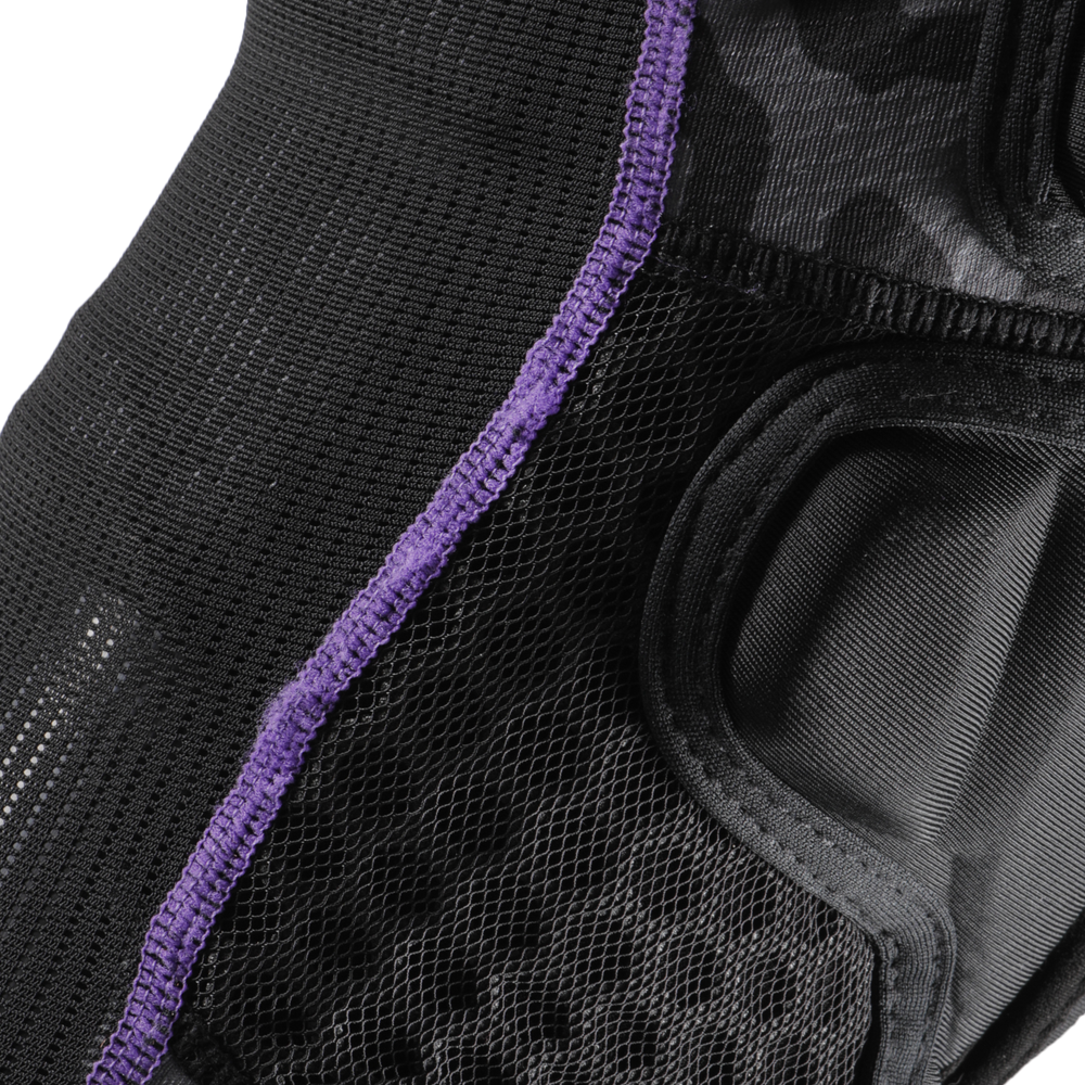 
                      
                        Slayco96 Knee Guard Ghost Leopard Sm/Md
                      
                    