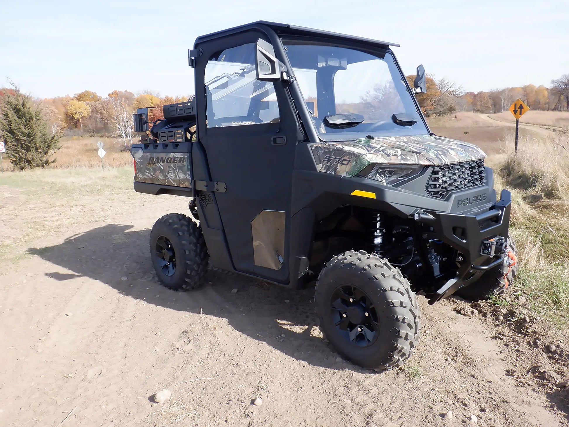 Poly Front Windshield Full Fixed Vented Pol