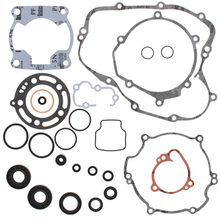 Complete Gasket Set With Oil Seals