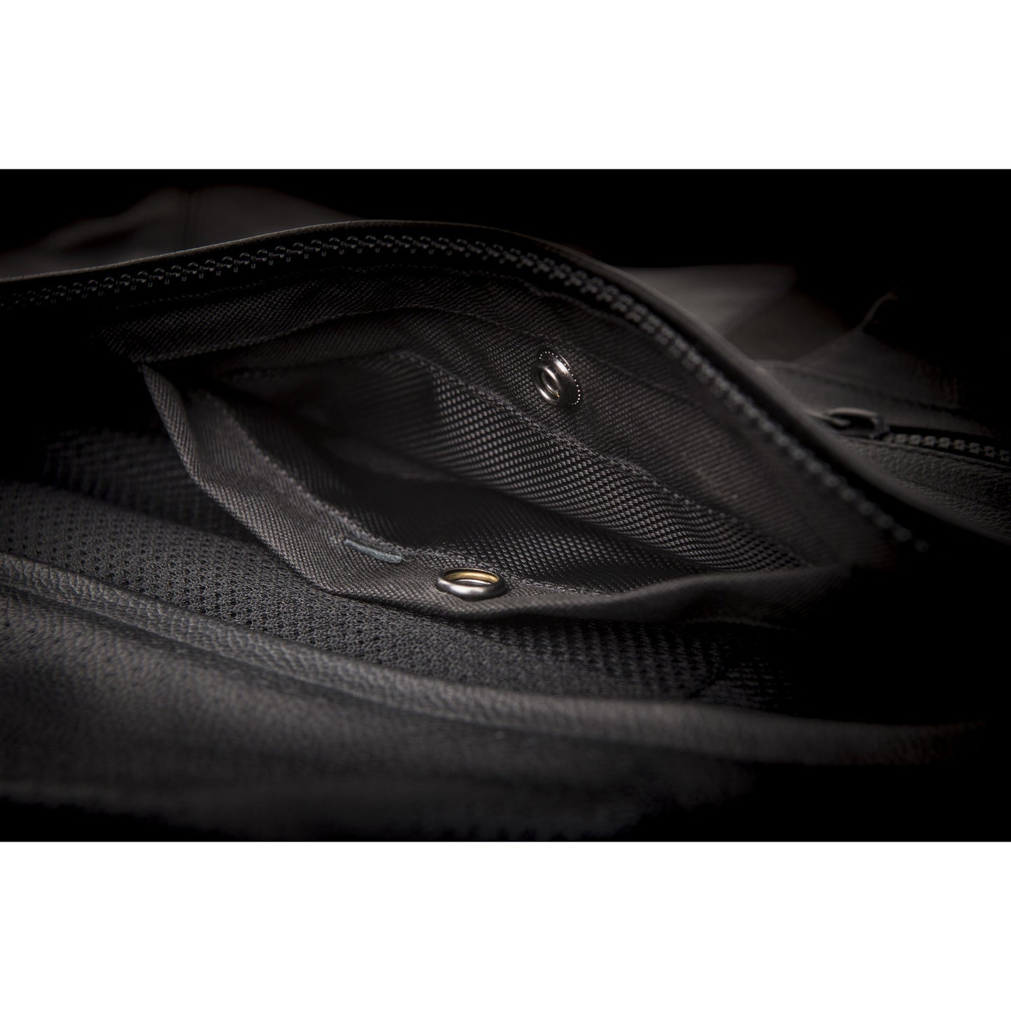 Blockade Vest Black 4x