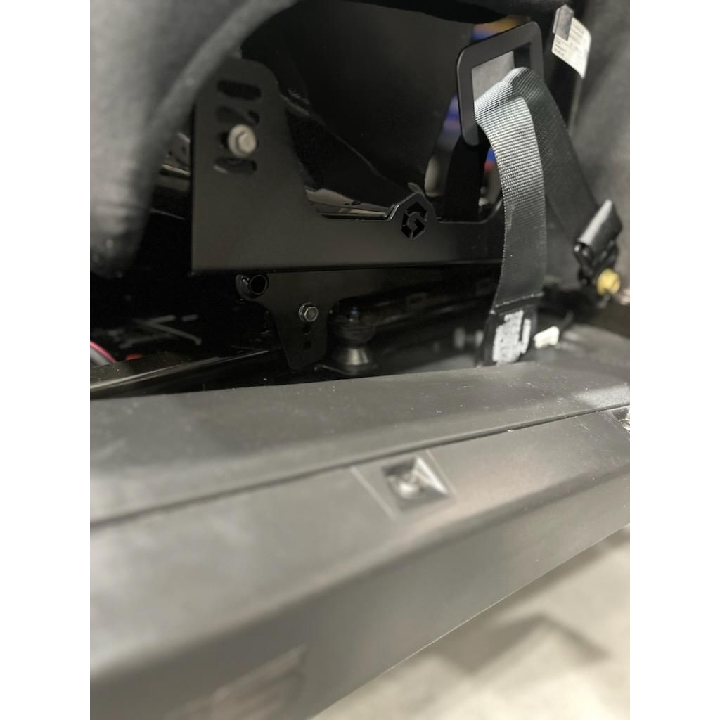 POLARIS PRO R & TURBO R SEAT MOUNT