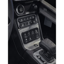 CAN-AM MAVERICK R - SWITCH PRO DASH MOUNT