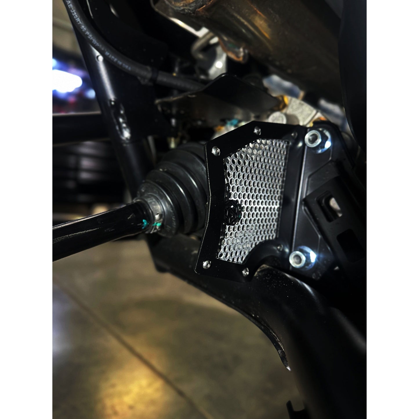 POLARIS PRO R REAR CV GUARDS