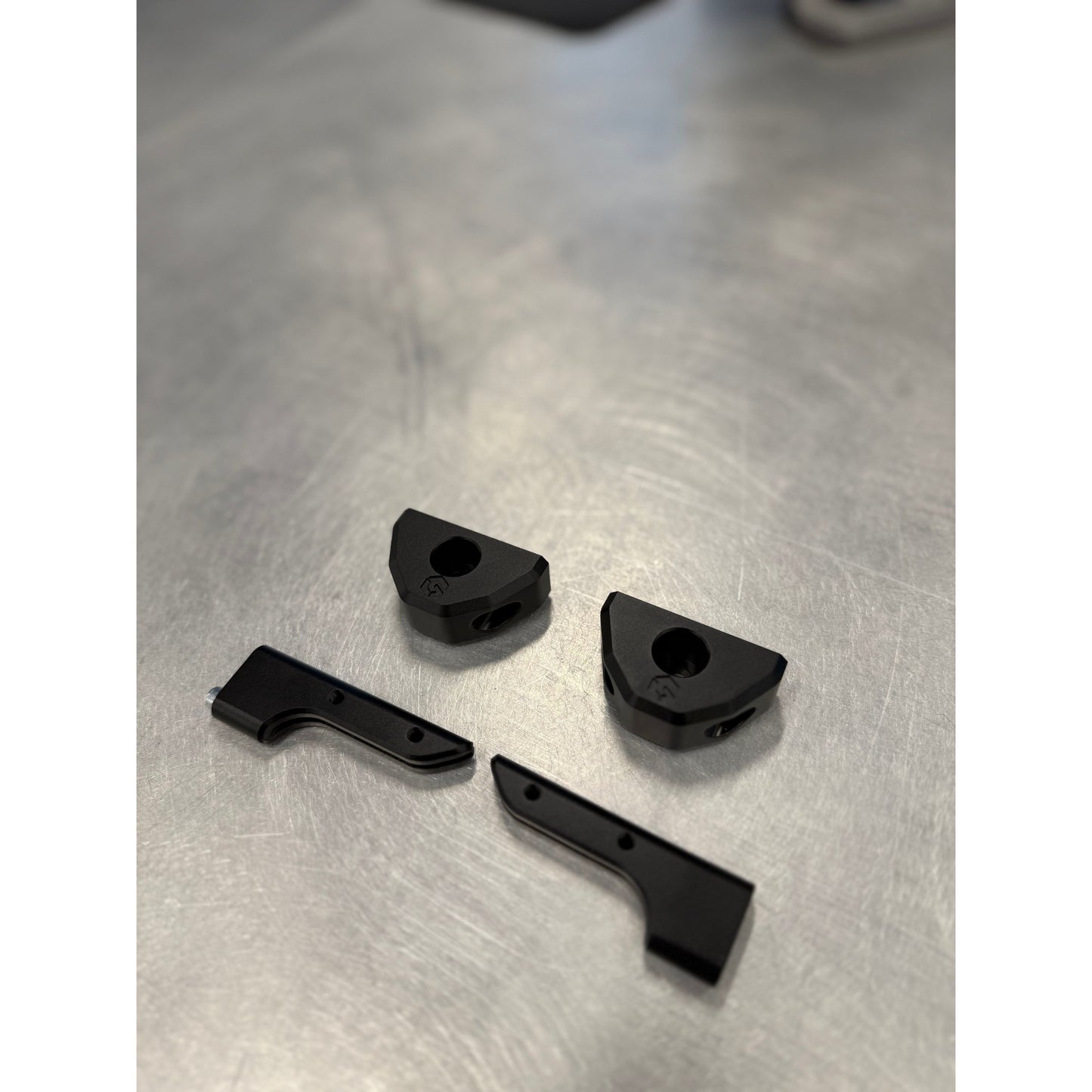 GEISER PERFORMANCE SUN VISORS