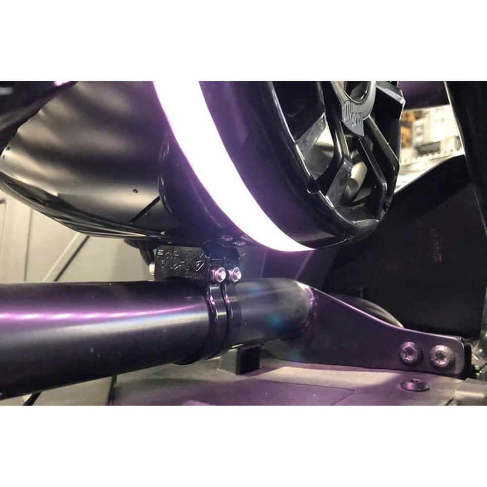 
                      
                        RZR® Pro Series Rear Speaker Bar | UTVS-PRO-SPK-BAR
                      
                    