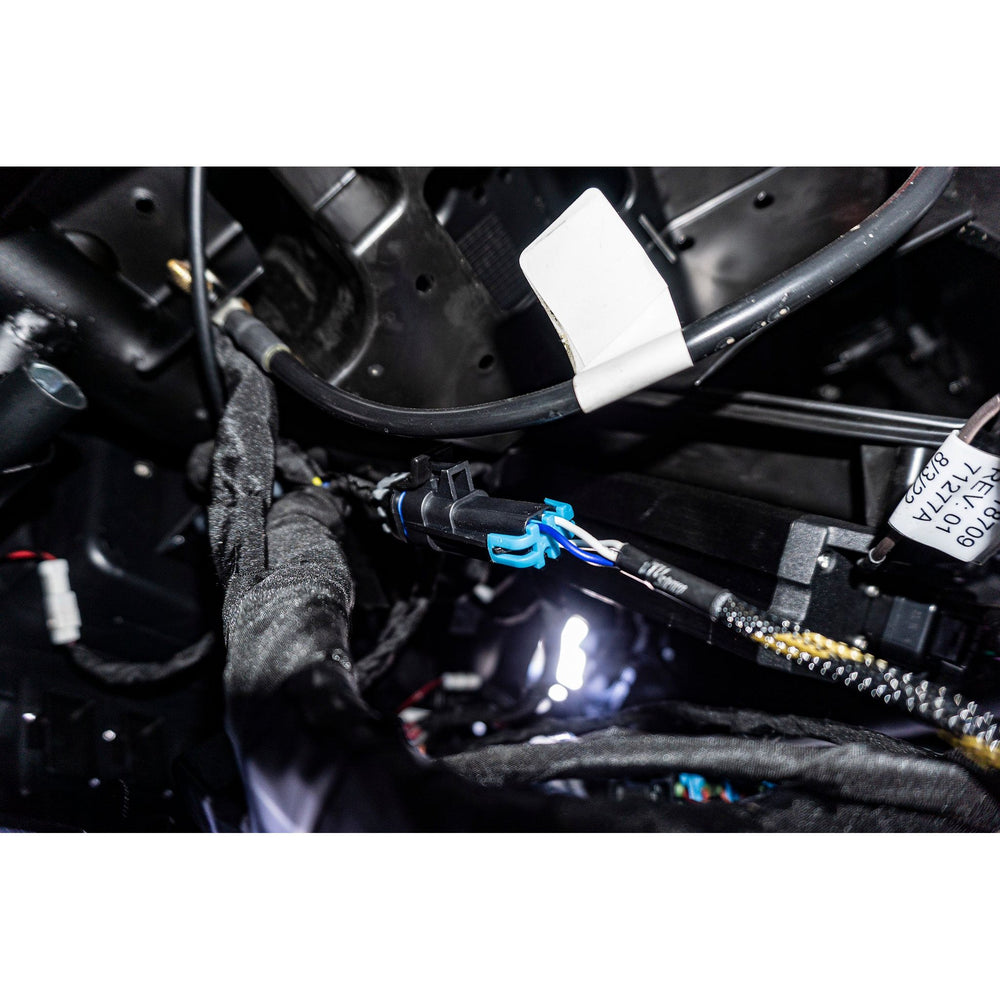 
                      
                        RZR® Pro Series Ride Command Subwoofer RCA Output Harness + Remote | UTVS-PRO-RC-SUB-OUT
                      
                    