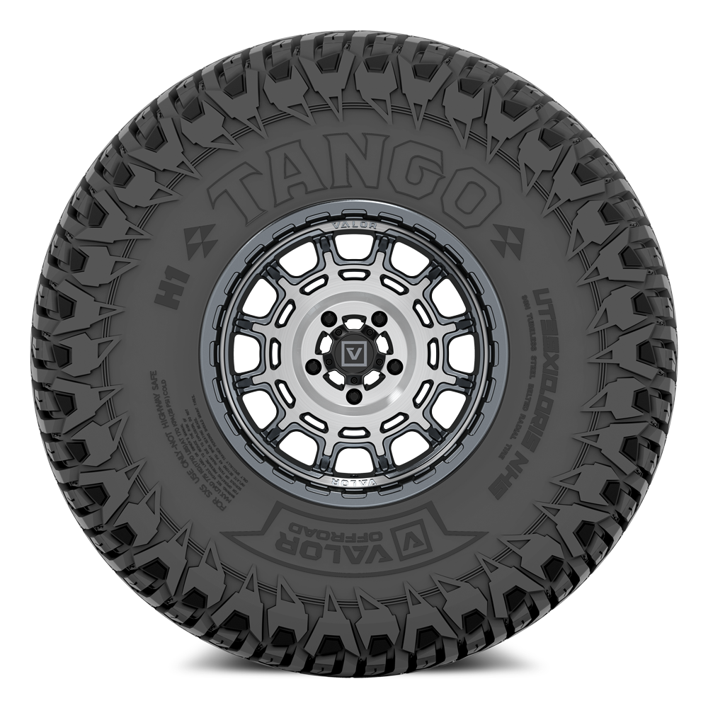 Tango on 15x8 V17 BG UTV Wheel and Tire Kit