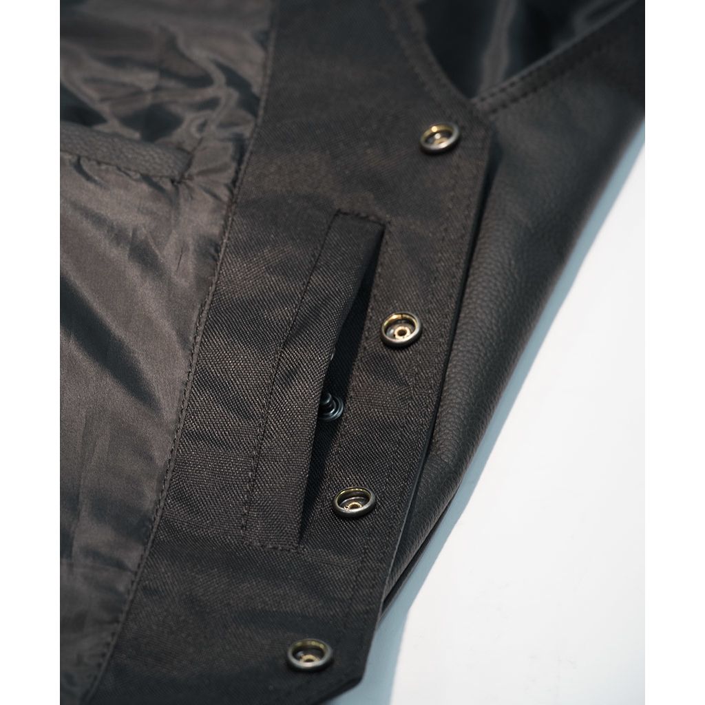 Six Shooter Vest Black 4x