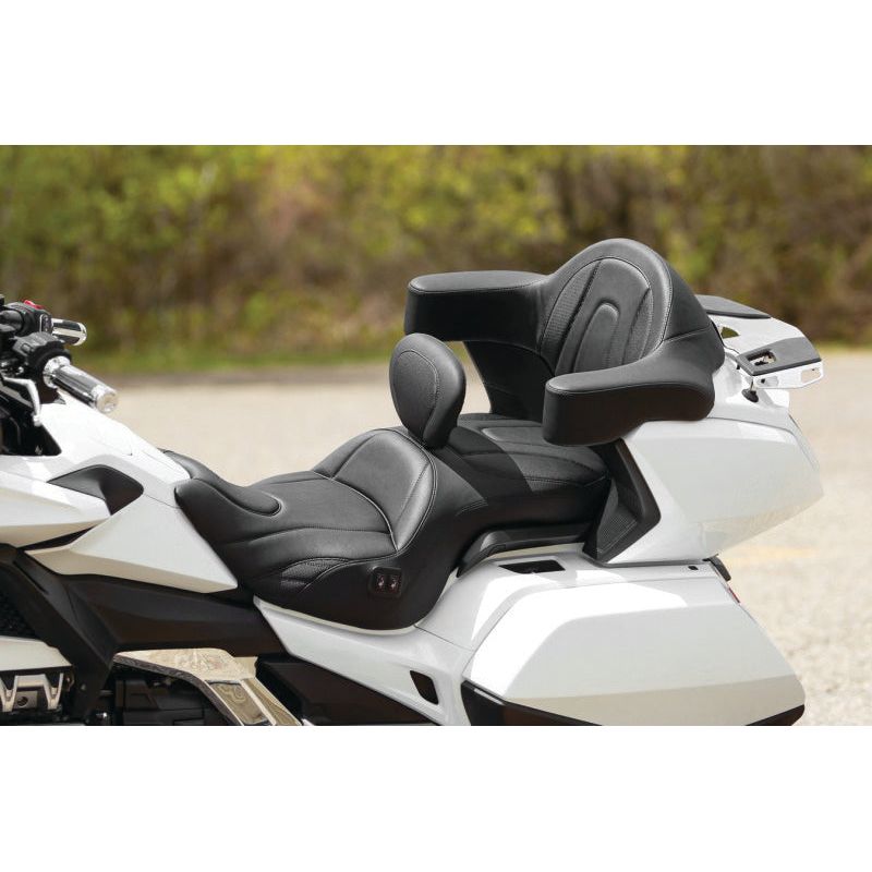 Mustang 18-19 Honda Gold Wing GL1800 Standard Touring 1PC Seat w/ Driver Backrest - Black