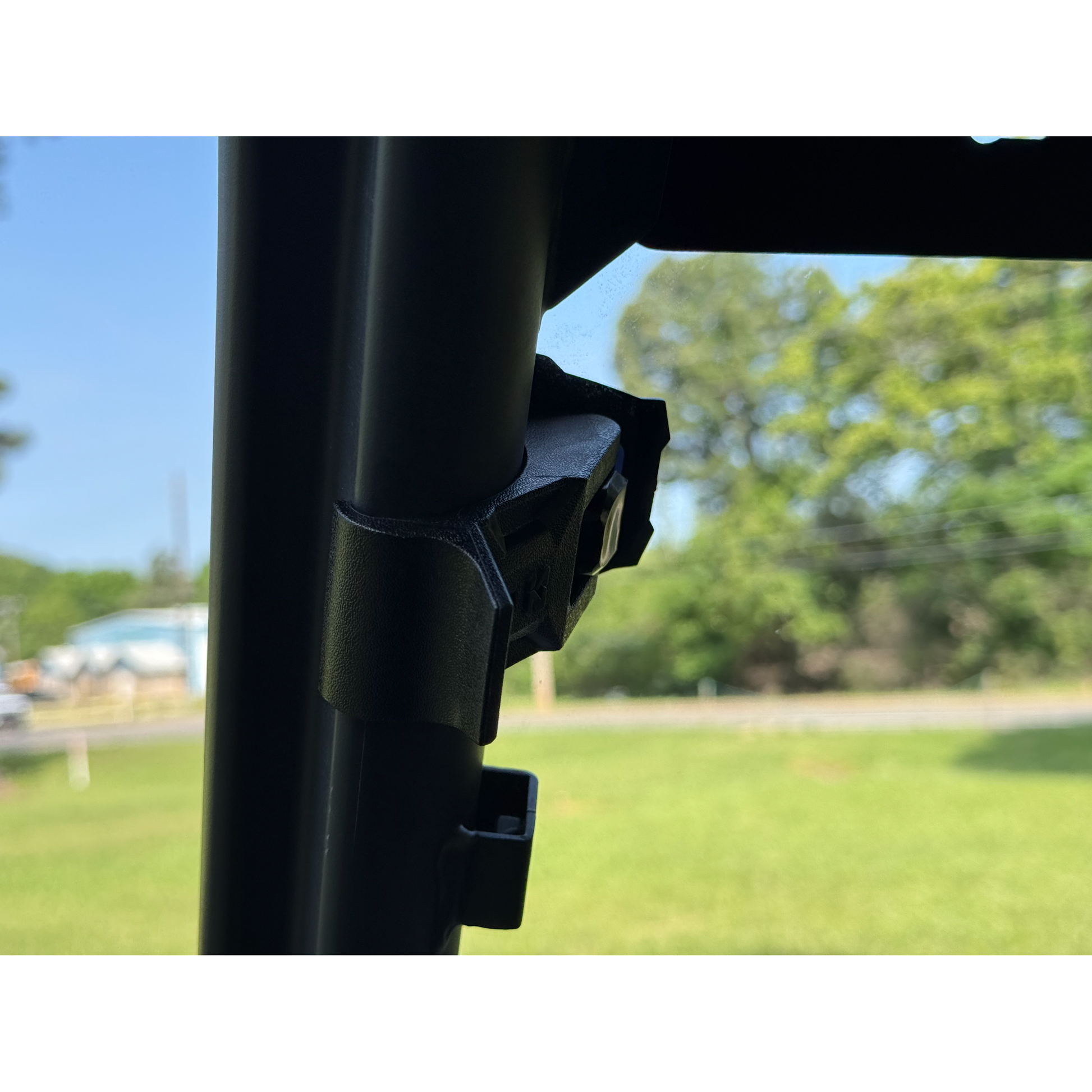 Versa Vented Windshield Uv Resistant