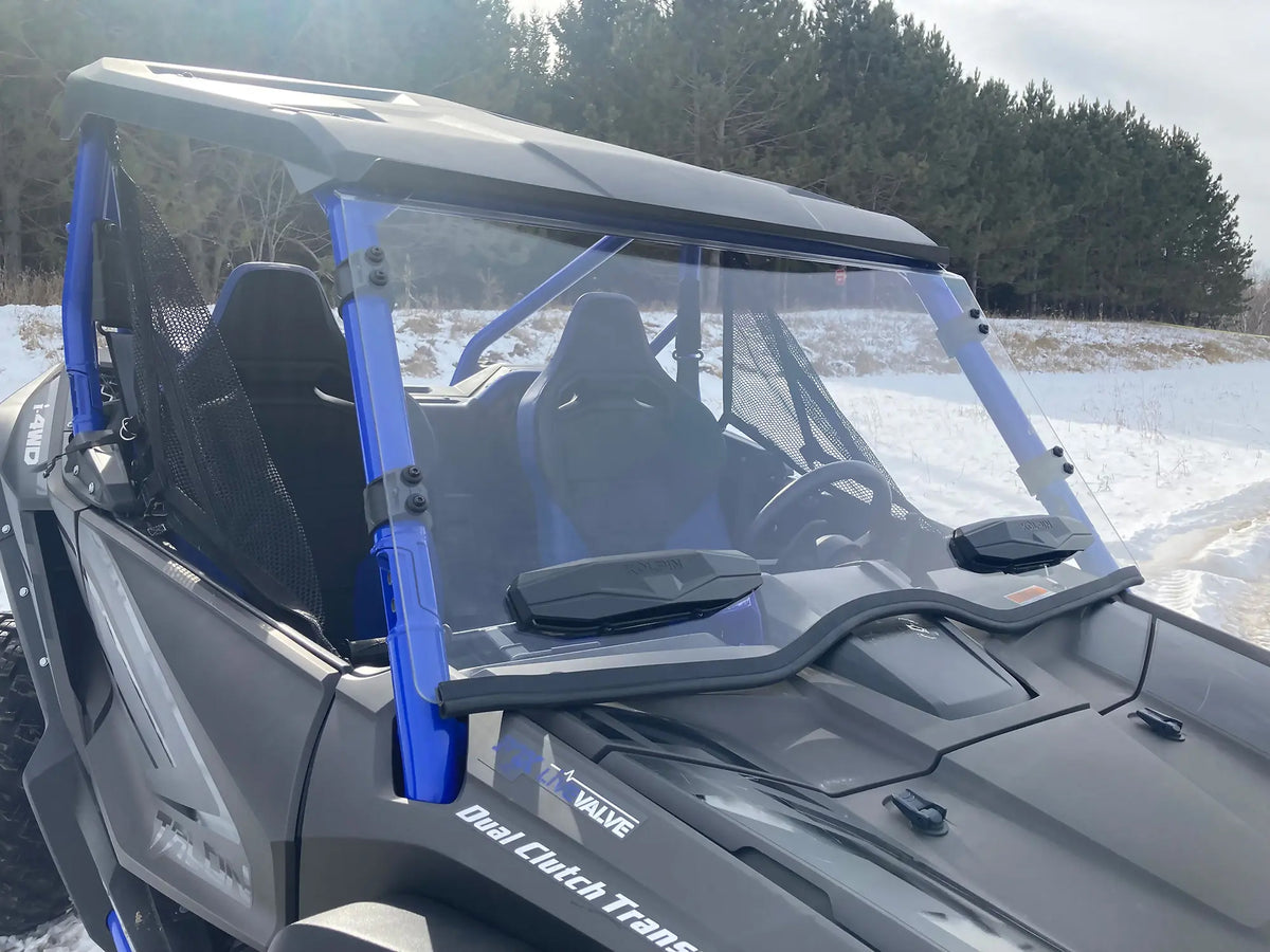 Poly Front Windshield Full Fixed Vented Hon