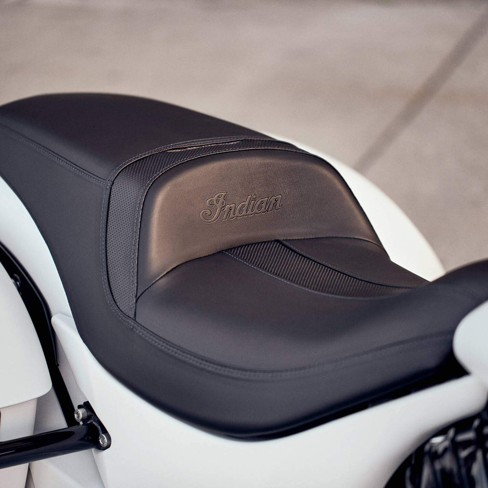 
                      
                        Indian Motorcycle All-Weather Vinyl Rogue Seat, Black - 2883663-VBA
                      
                    