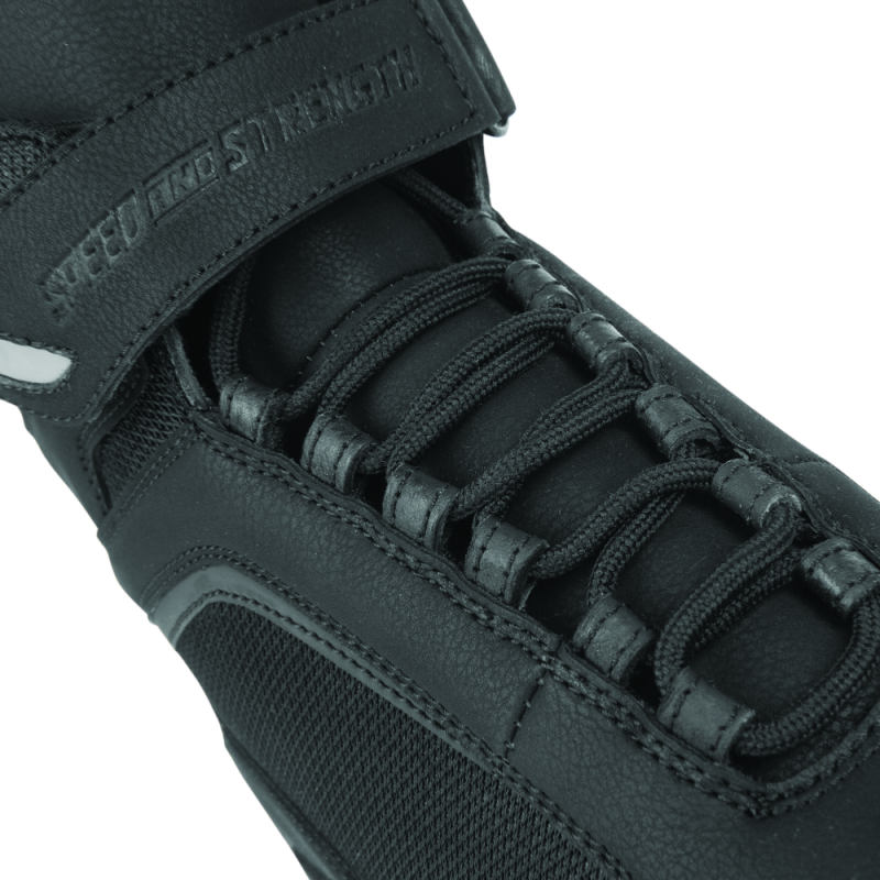 Speed and Strength Moment of Truth Leather Shoe Black Size - 8