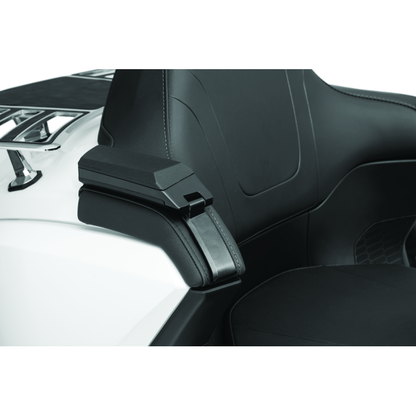 Kuryakyn Omni Passenger Armrests Black