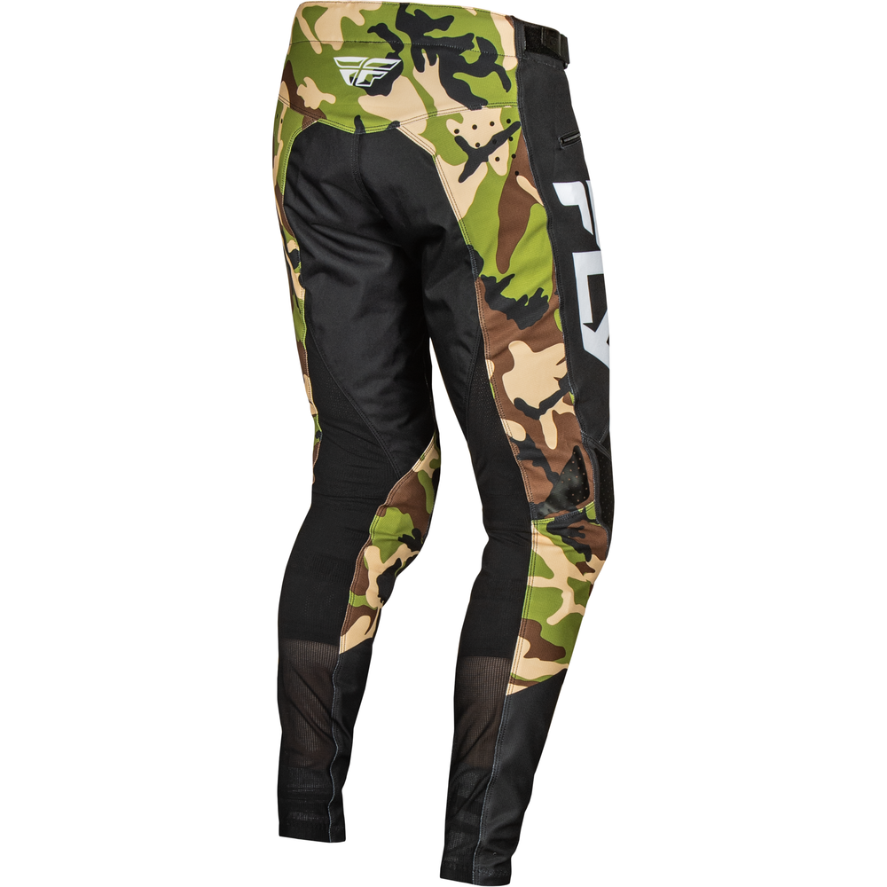
                      
                        Rayce Bicycle Pants Black/Camo Sz 32
                      
                    